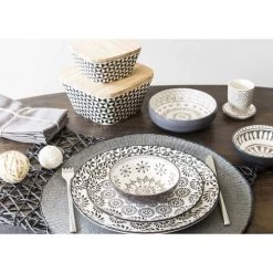 Maisons Du Monde Vaisselle De Noël Assiette Plate En Grès Noir Et Blanc Imprimé - Lot De 6 -Assiettes Soldes Magasin assiette plate en gres noir et blanc imprime 1000 6 26 154145 4